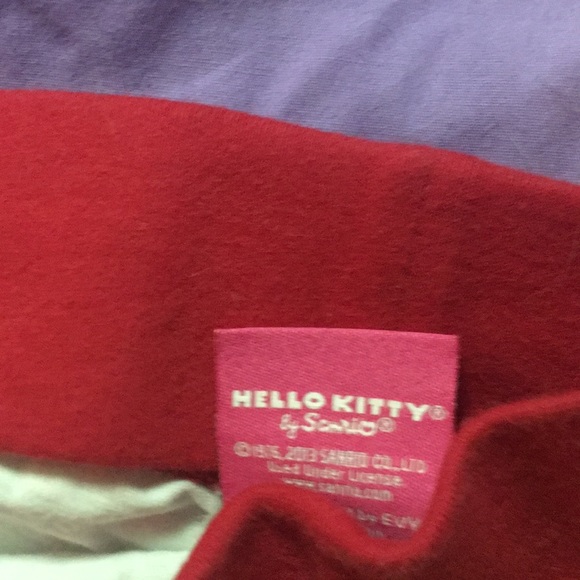 Hello kitty skirt - Picture 2 of 3